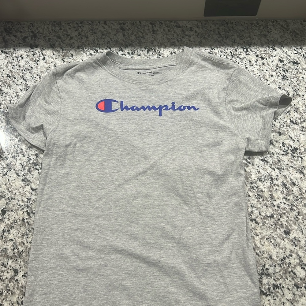 Champion short sleeve t-shirt, size S, gray